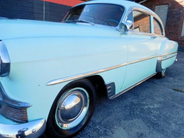 1953 Green Chevrolet Bel Air/150/210 Sedan