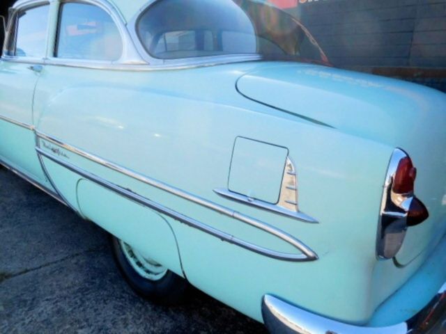 1953 Green Chevrolet Bel Air/150/210 Sedan