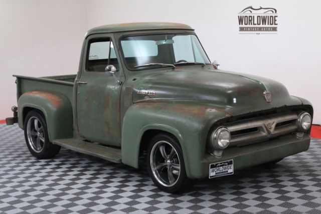 1953 Green Ford F100
