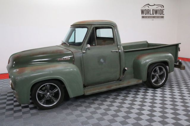 1953 Green Ford F100