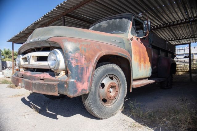 1953 Ford F-100