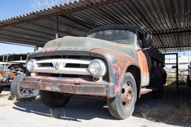1953 Ford F-100