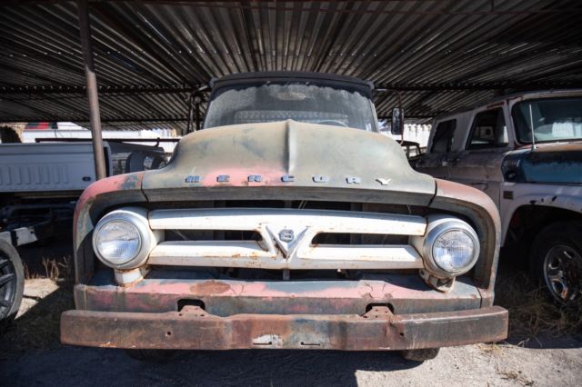 1953 Ford F-100