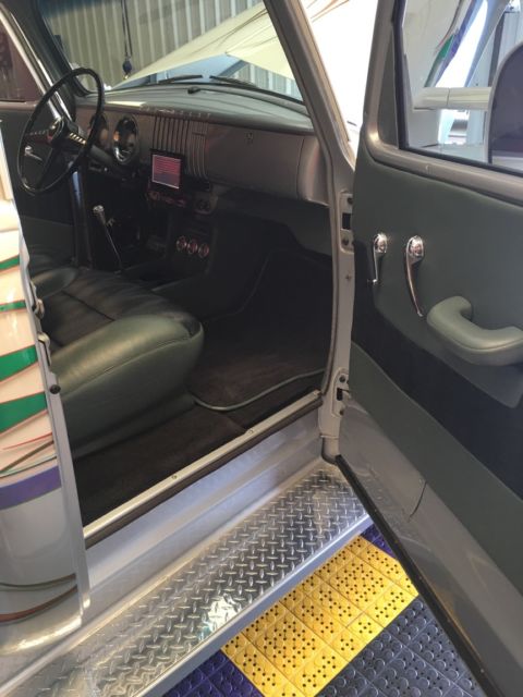 1954 Custon White ans Silver Chevrolet Other Pickups