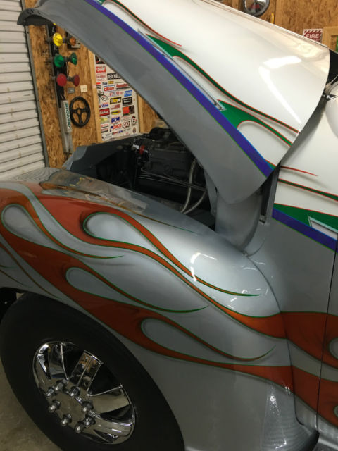 1954 Custon White ans Silver Chevrolet Other Pickups