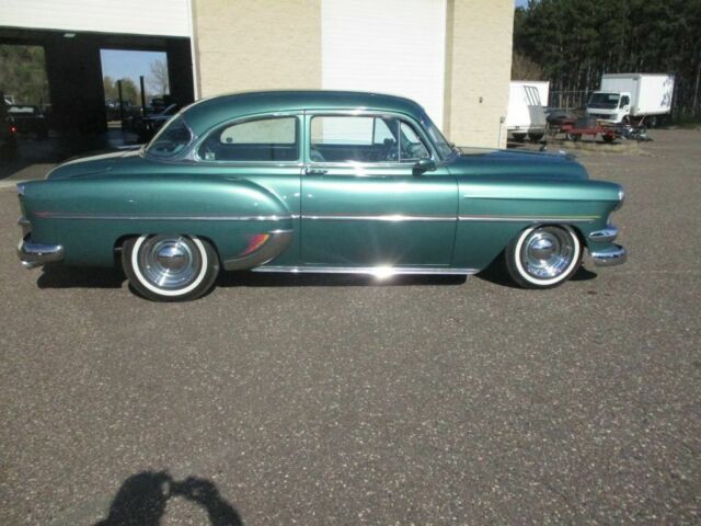 1954 Green Chevrolet Bel Air/150/210 --