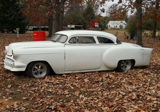 1954 White Chevrolet Bel Air/150/210 Coupe