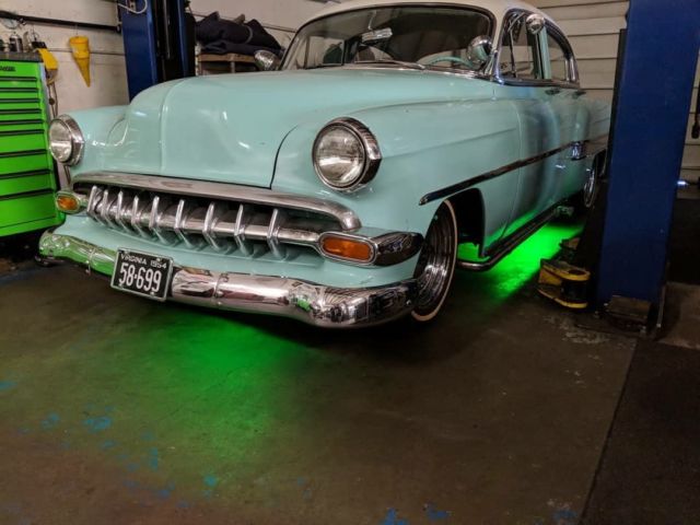 1954 Green Chevrolet Bel Air/150/210 Sedan