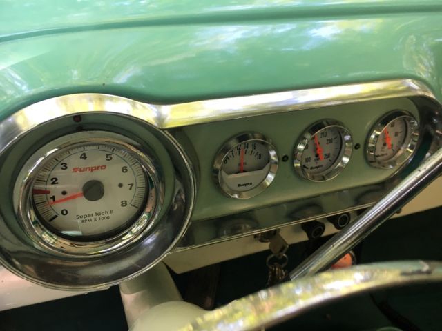 1954 Green Chevrolet Bel Air/150/210 Sedan