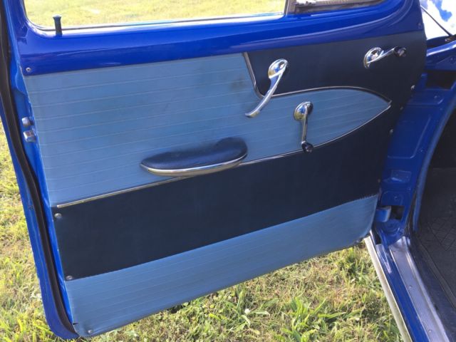 1954 Blue Chevrolet Bel Air/150/210 Sedan