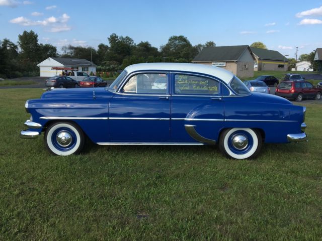 1954 Blue Chevrolet Bel Air/150/210 Sedan