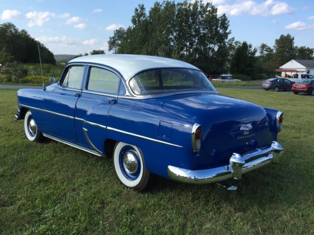 1954 Blue Chevrolet Bel Air/150/210 Sedan