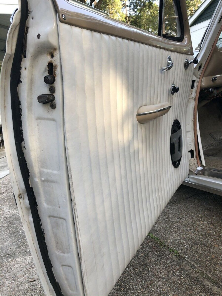 1954 White Chevrolet Bel Air Coupe