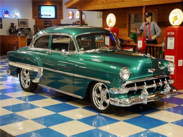 1954 Green Chevrolet Bel Air/150/210 --
