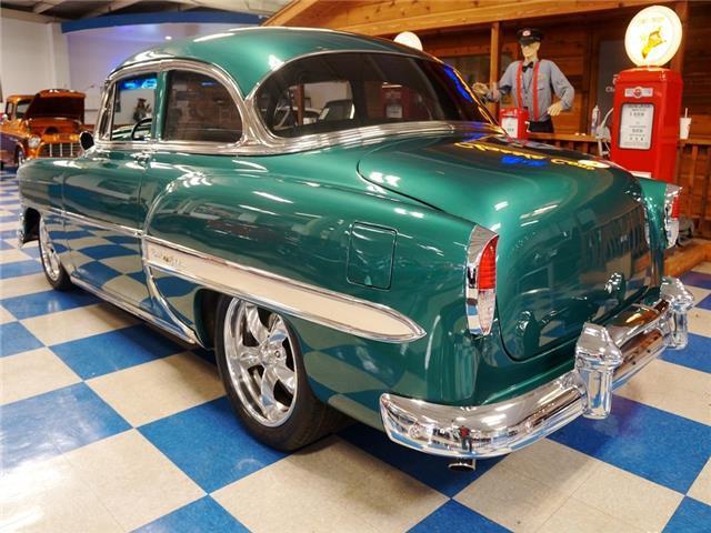 1954 Green Chevrolet Bel Air/150/210 --
