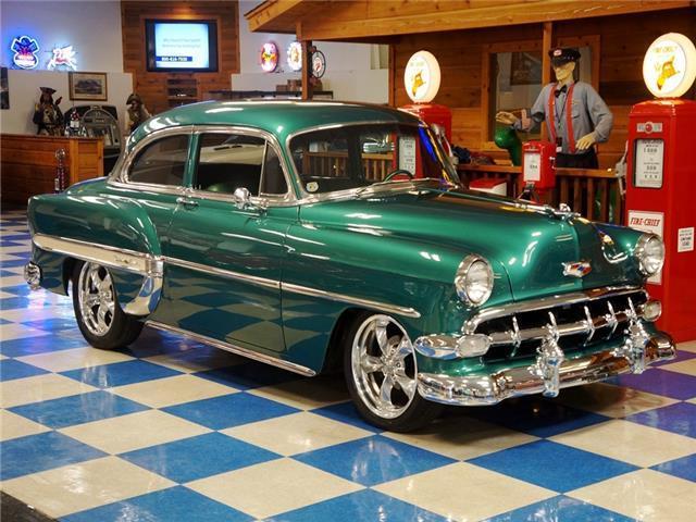 1954 Green Chevrolet Bel Air/150/210 --