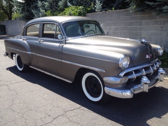 1954 Gold Chevrolet Bel Air/150/210