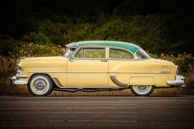 1954 Fiesta Cream Chevrolet Bel Air/150/210 Coupe