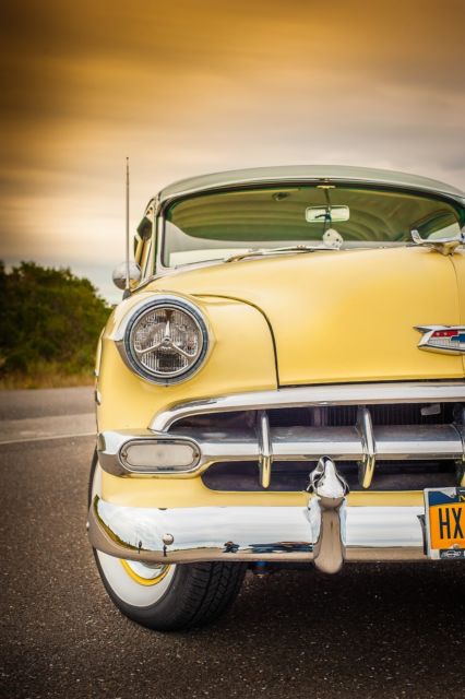 1954 Fiesta Cream Chevrolet Bel Air/150/210 Coupe