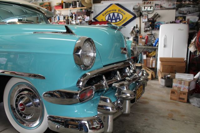 1954 White Chevrolet Bel Air/150/210 Coupe