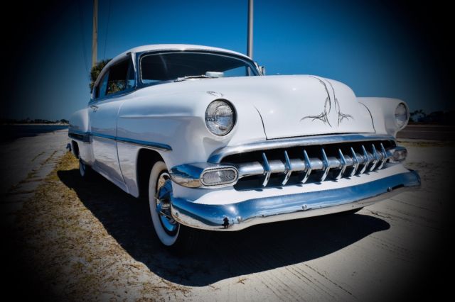 1954 White Chevrolet Bel Air/150/210 Coupe