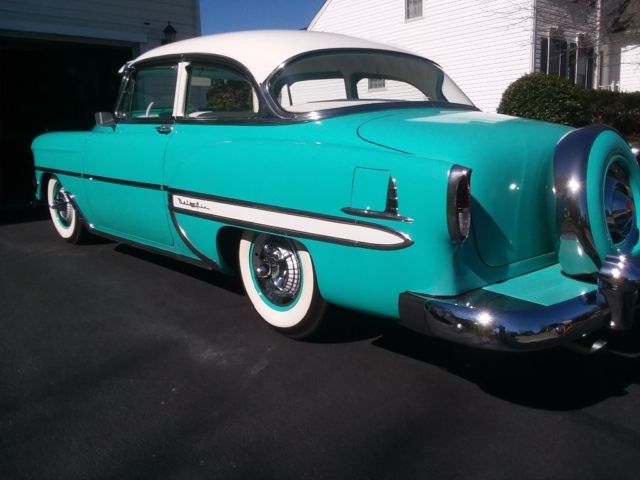 1954 Teal Chevrolet Bel Air/150/210 Sedan