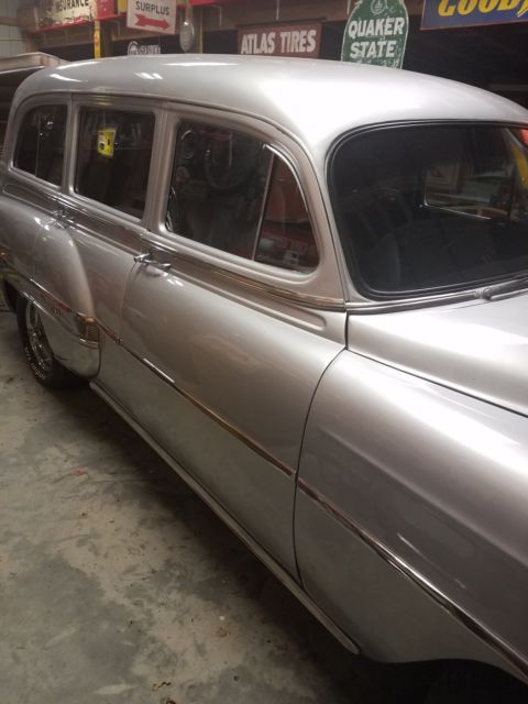1954 Silver Chevrolet Bel Air/150/210 wagon