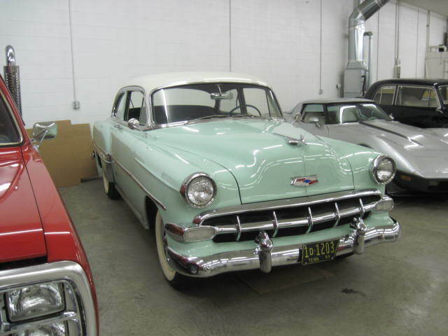 1954 Green and white Chevrolet Bel Air/150/210 Sedan