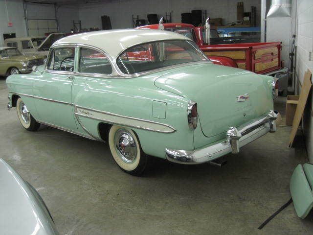 1954 Green and white Chevrolet Bel Air/150/210 Sedan