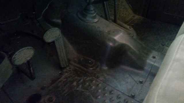 1954 Olive drab Dodge M37