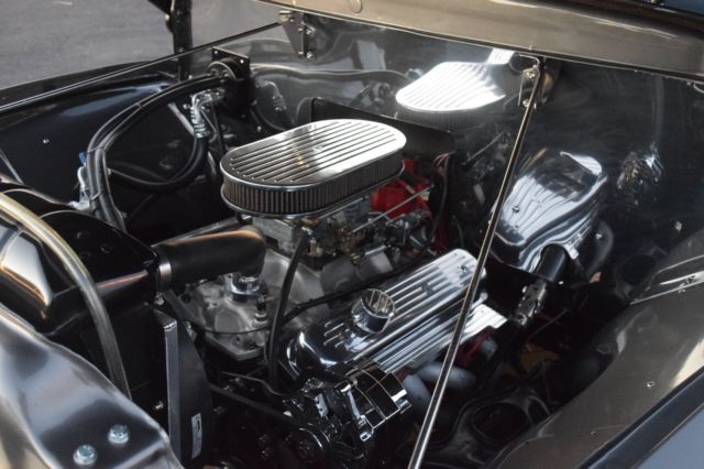 1954 Silver Metallic Mist Ford F-100 Pick up