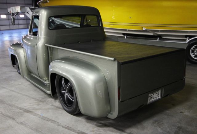 1954 Ford F-100