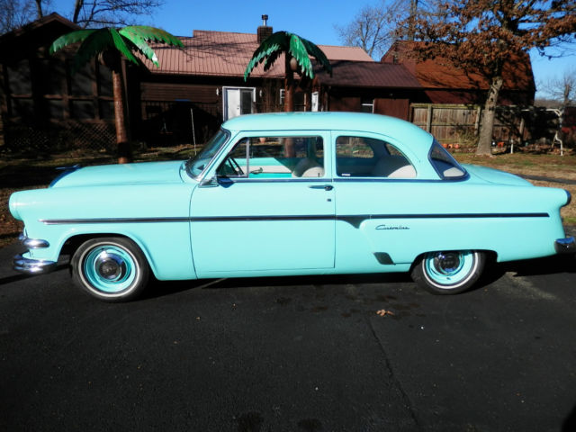 1954 Blue Ford Fairlane Coupe