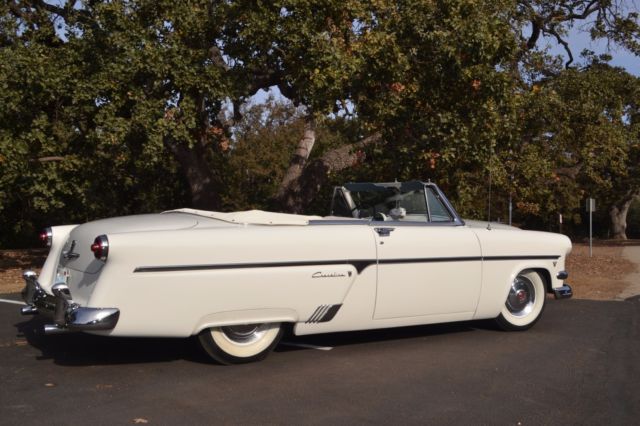 1954 White Ford Sunliner Convertible