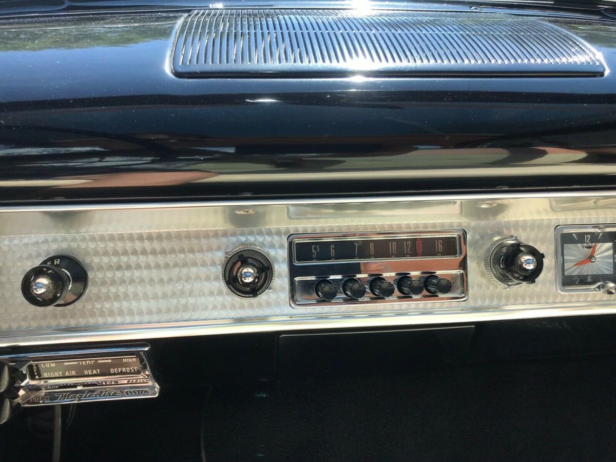 1954 Cameo Coral Sandstone White Ford Sunliner Coupe