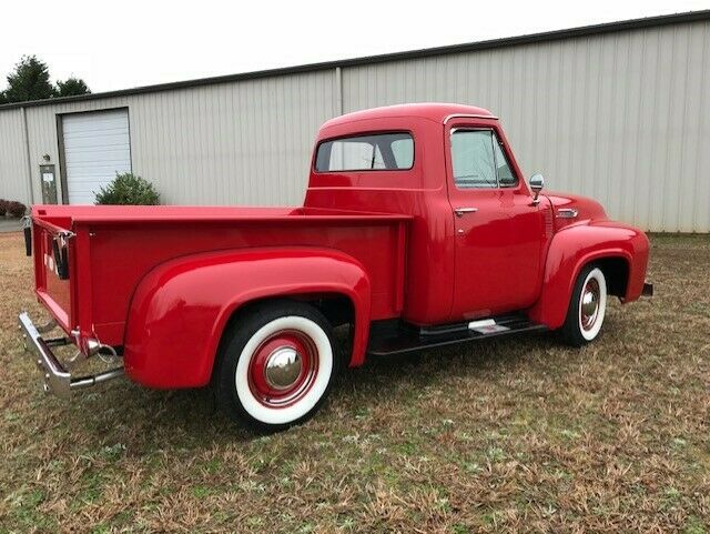 1954 Red Ford F-100