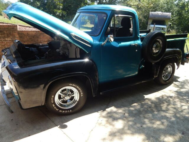 1954 blue black Ford F-100 truck