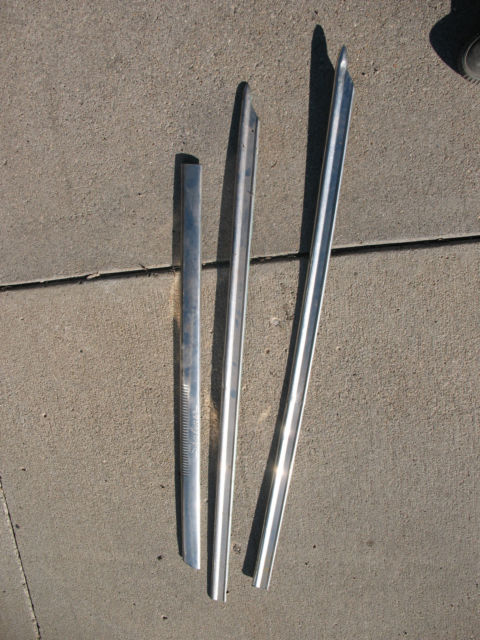 1954 Black/ white Ford Skyliner U/K