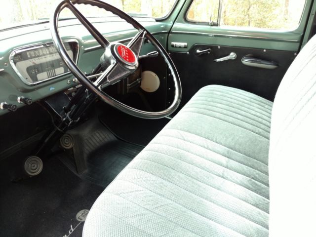 1954 Green Ford F-100 Standard Cab Pickup