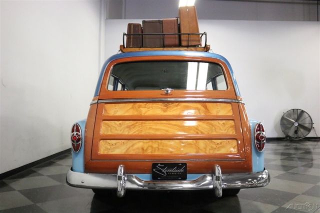 1954 Blue Pontiac Chieftain