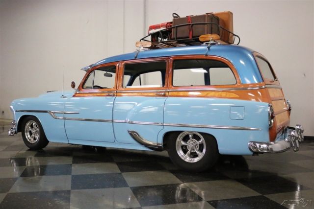 1954 Blue Pontiac Chieftain