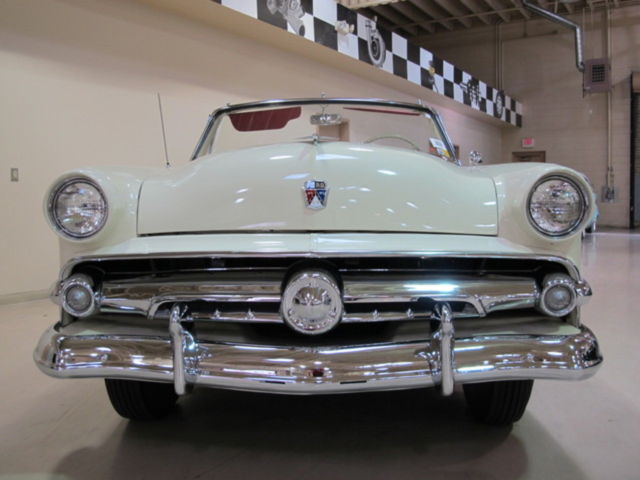 1954 White Ford Crestline