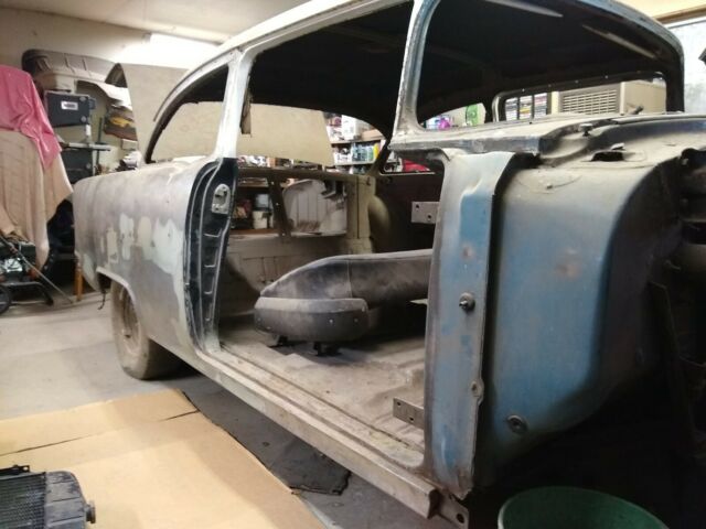 1955 Chevrolet Bel Air/150/210 Sedan