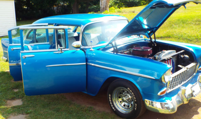 1955 Blue Chevrolet Bel Air/150/210