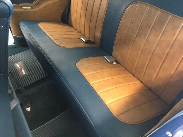 1955 blue/white Chevrolet Bel Air/150/210 Sedan