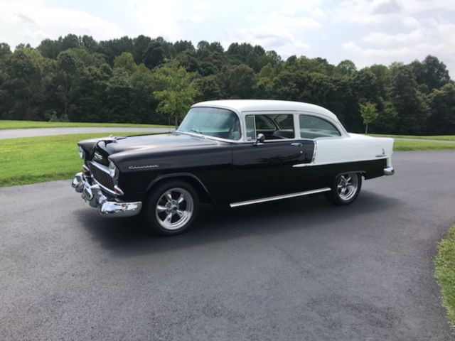 1955 Black Chevrolet Bel air