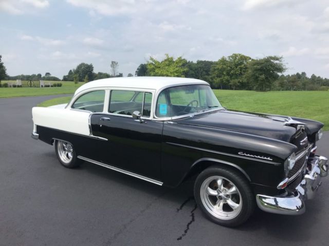 1955 Black Chevrolet Bel air