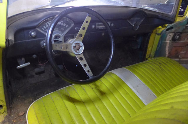 1955 Yellow Chevrolet Bel Air/150/210 Wagon