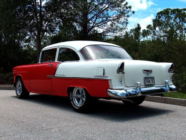 1955 RED / WHITE Chevrolet Bel Air/150/210 2 DOOR POST COUPE