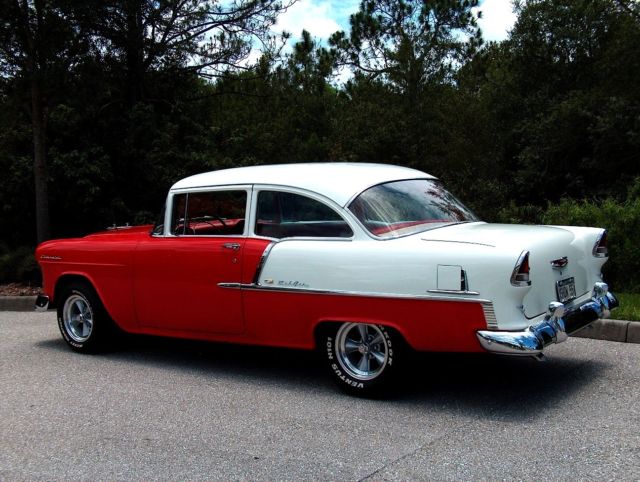 1955 RED / WHITE Chevrolet Bel Air/150/210 2 DOOR POST COUPE